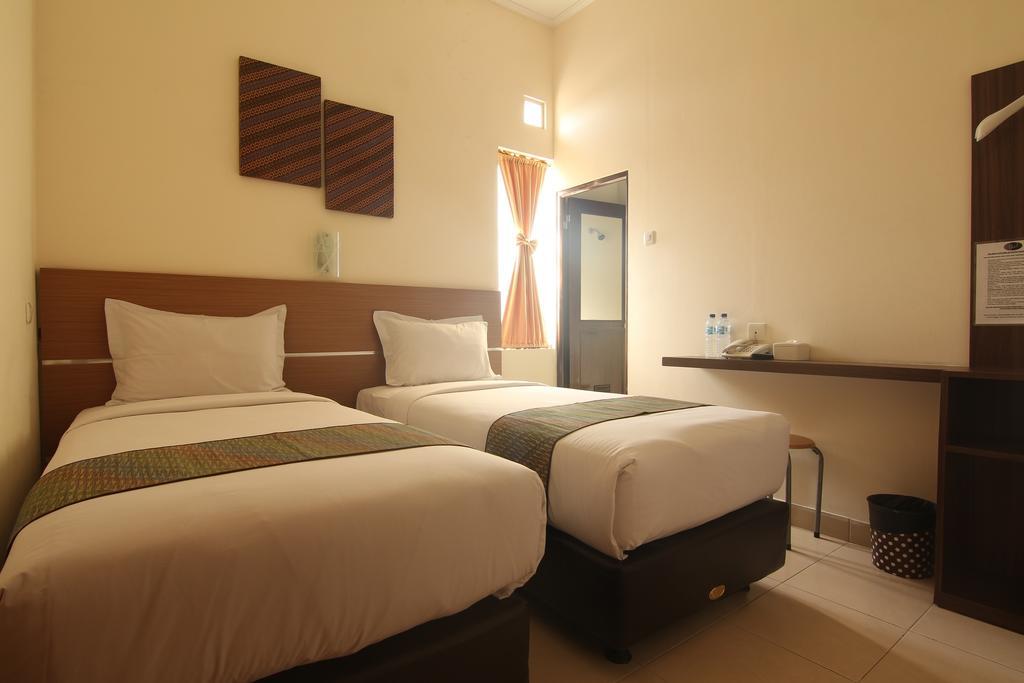 Hotel Pules ยอกยาการ์ตา ห้อง รูปภาพ